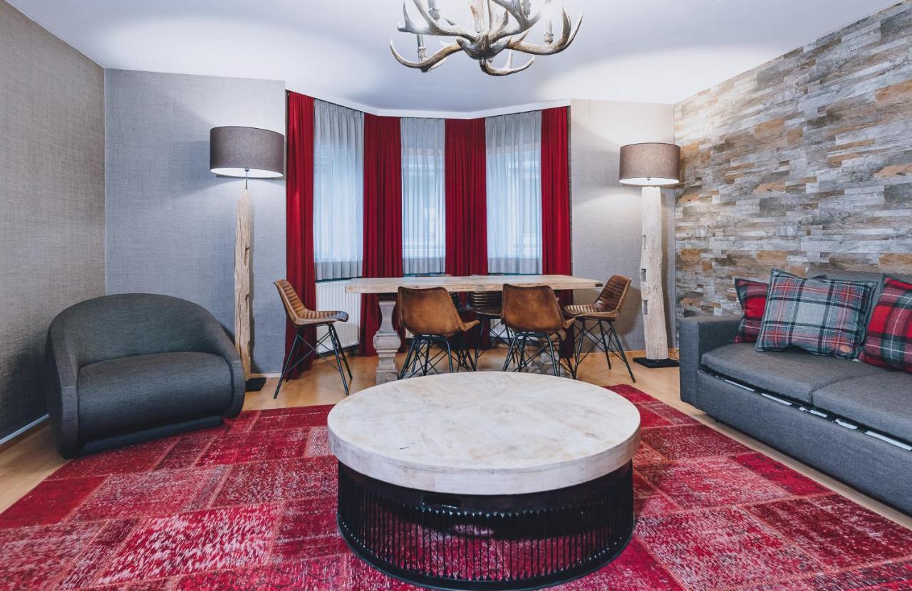 Alpine Living By We Rent, Summercard Included