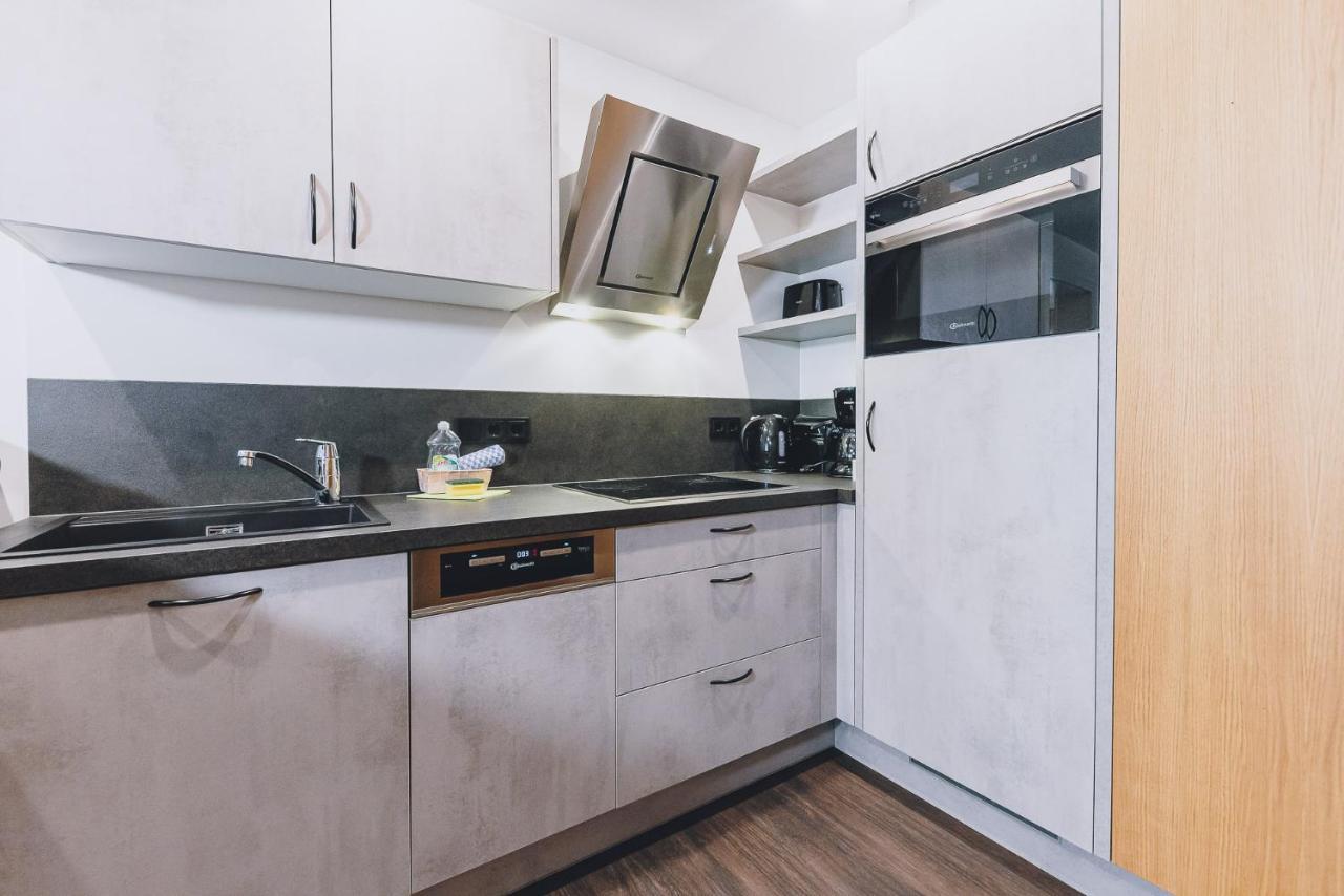 Alpine Living By We Rent, Summercard Included Apartment *