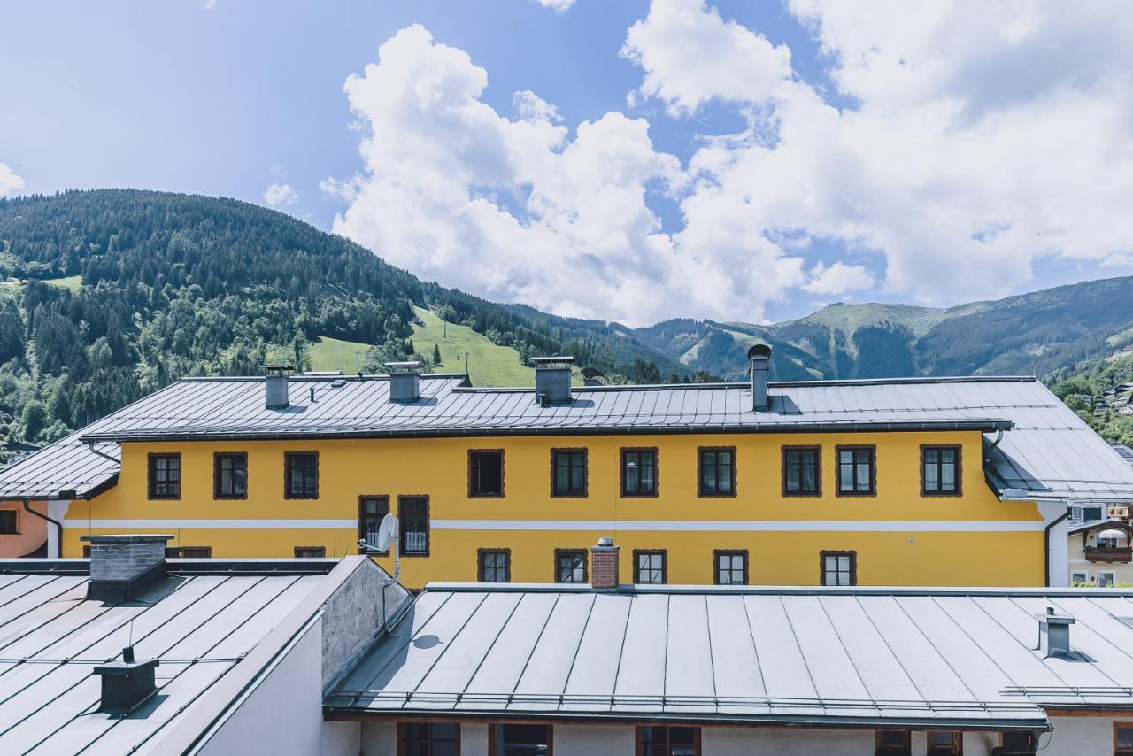 Alpine Living By We Rent, Summercard Included