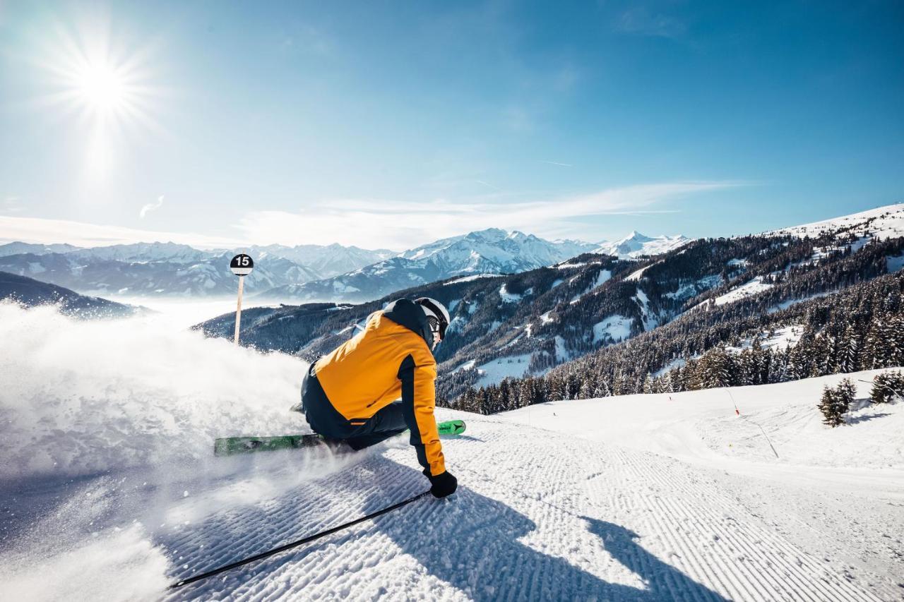 Alpine Living By We Rent, Summercard Included Apartment Zell am See