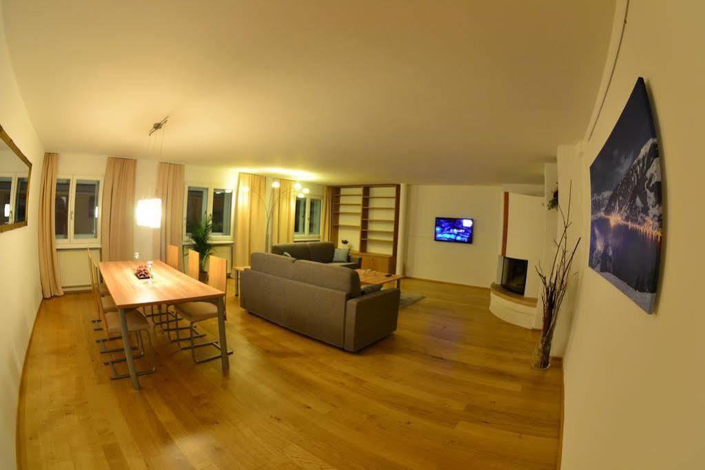 Apartment Alpine Living By We Rent, Summercard Included