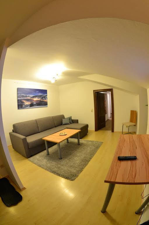 Alpine Living By We Rent, Summercard Included